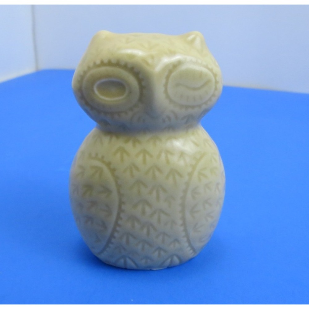2013 Rookwood Pottery 10160 Dan Dutton Light Winking Owl Rare Art Figurine 3.25"